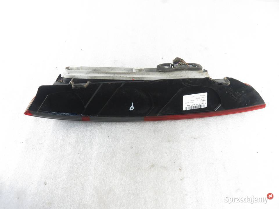 LAMPA PRAWA TYLNA FORD FOCUS MK2 II Turnier Lampy tylne
