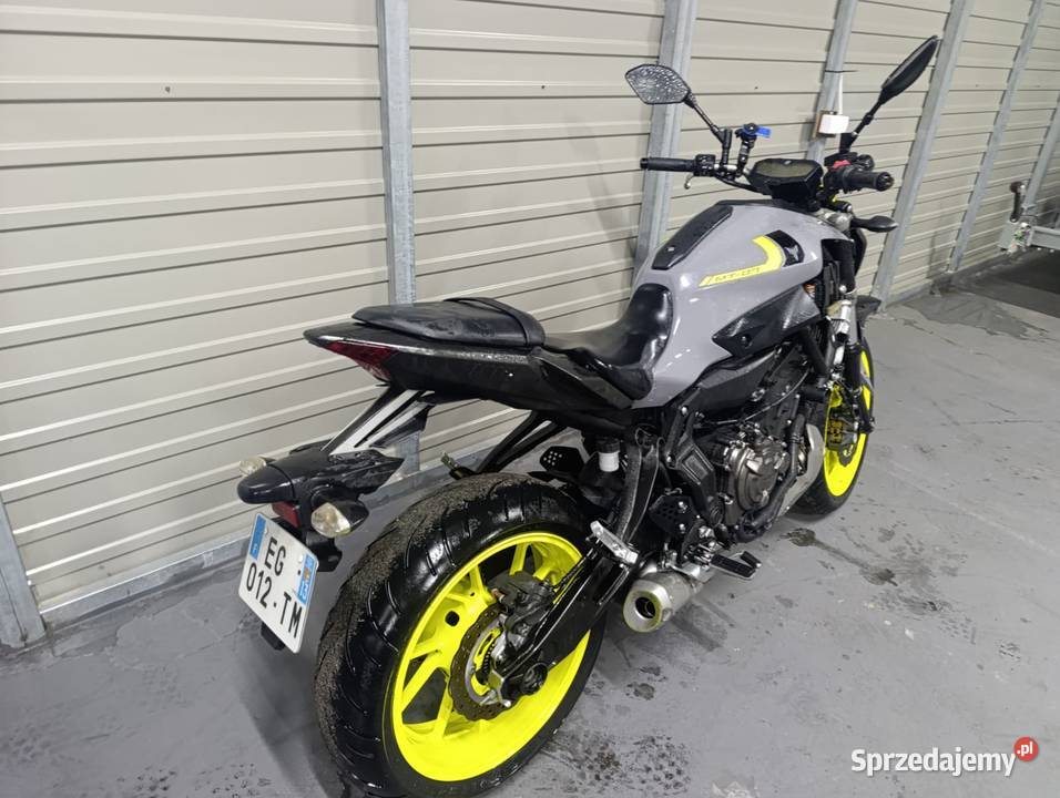 Yamaha MT07 FLUO 35kW A2 8 transport RATY