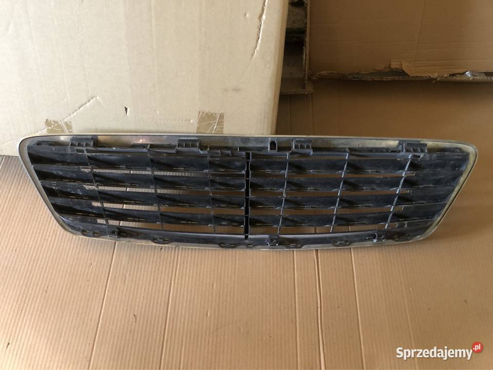 ATRAPA GRILL A2208800383 MercedesBenz Sklasa IV osobowe Kozy
