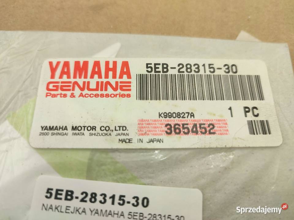 NAKLEJKA R6 NA CZACHĘ YAMAHA YZFR6 2000