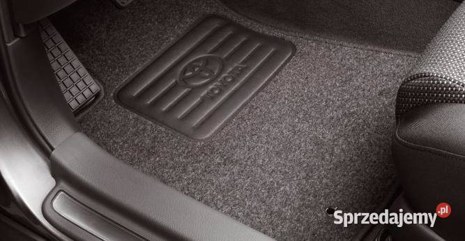 TOYOTA Avensis Oryginalne dywaniki welurowe dolnośląskie