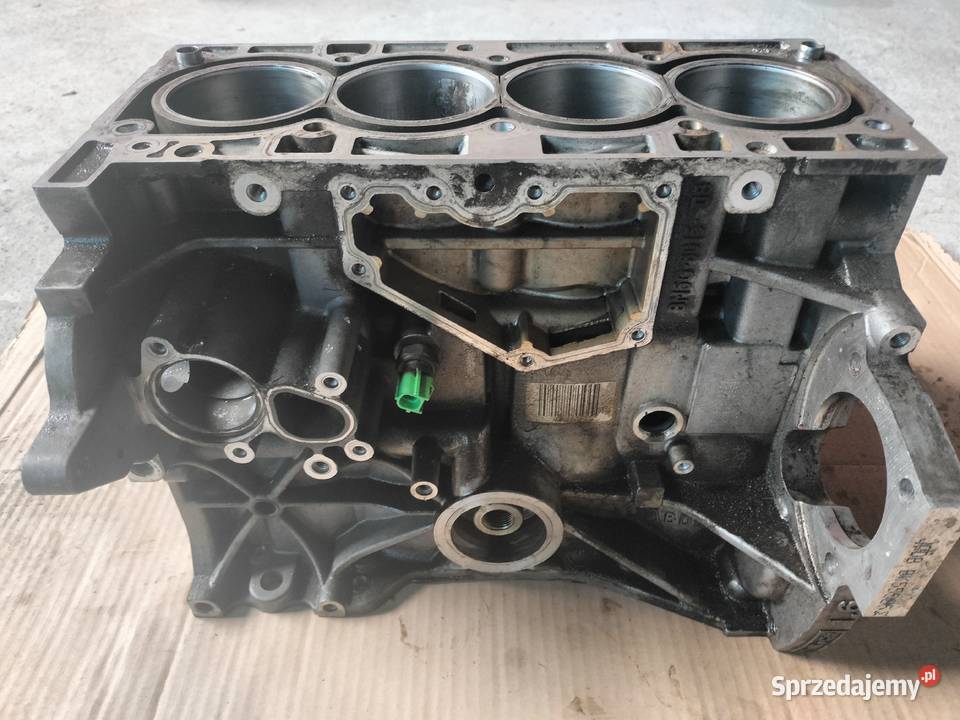 Blok silnika 16 ecobost BM5G 6015 DB