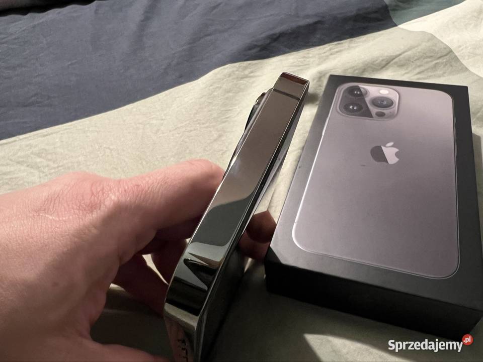 iPhone 13 Pro 128 GB szary 82 baterii wzorowy Apple / iPhone Hutki