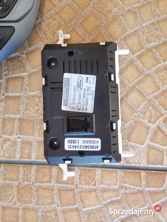 Radio Ford B 2012 OE