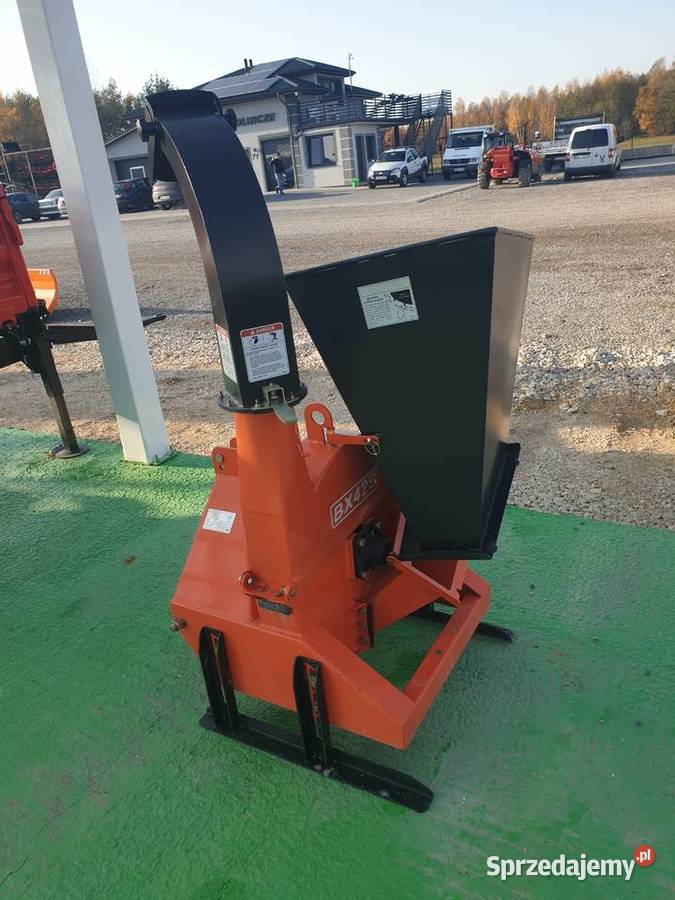 Rębak do gałęzi Rozdrabniacz Transport BX42 uszkodzony