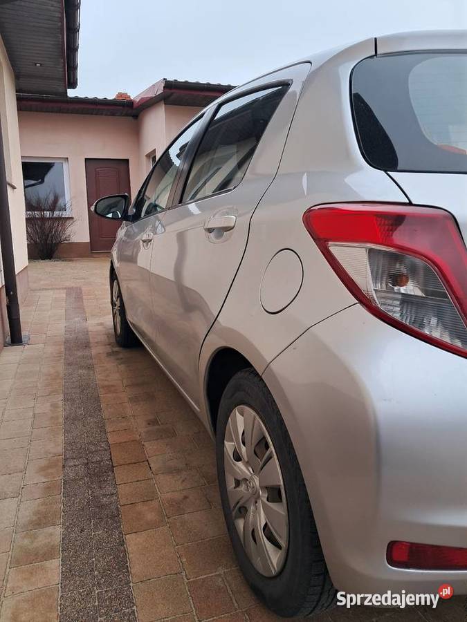 Sprzedam Toyota Yaris III 133 benzyna Salon Rawa Mazowiecka