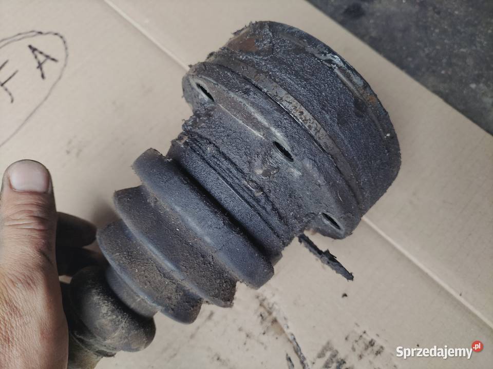 PÓŁOŚ LEWA MERCEDES VITO W638 półosie Kamień-Kolonia sprzedam