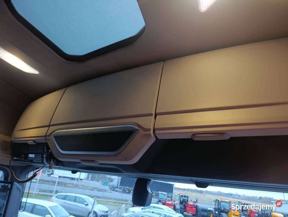 Ciągnik siodłowy DAF XG 480 480KM Józefów