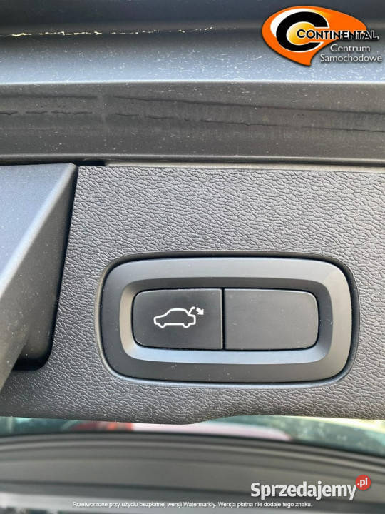 Volvo XC 60 Pełne wyposażeniestan II 2017 klimatyzacja Żory