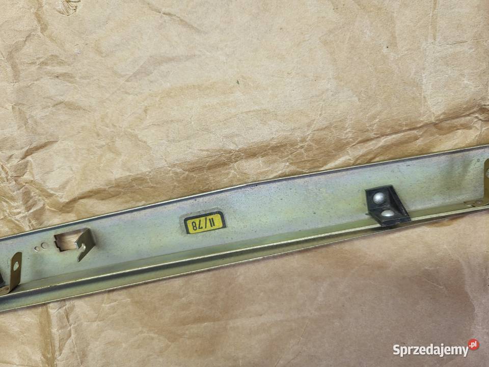 Trabant P 601 Nowa listwa oświetlenia tablicy Piaseczno