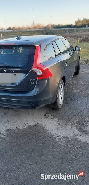 volvo v60 2018