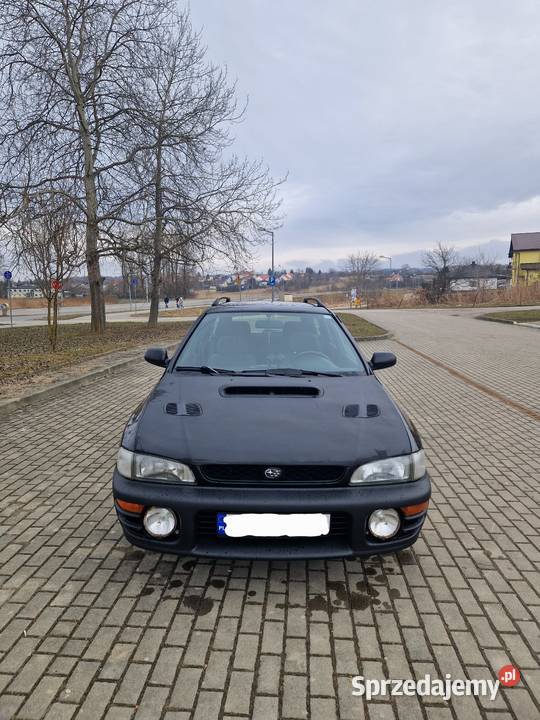 Subaru impreza GT kombi 20turbo 277 z gazem Krosno sprzedam