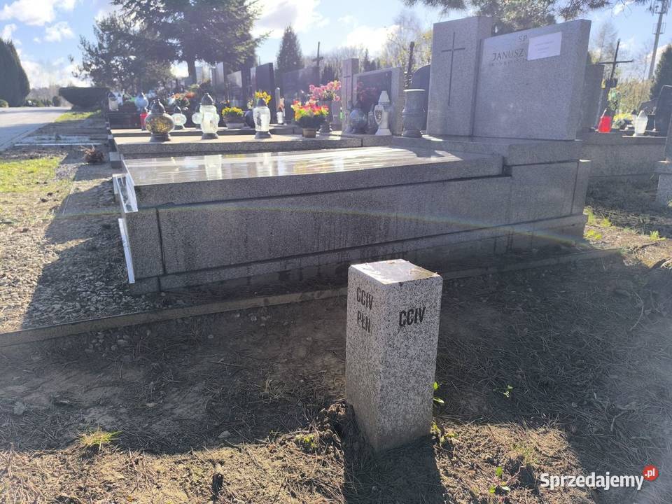 Grobowiec 5os z nagrobkiem granitowym małopolskie Kraków