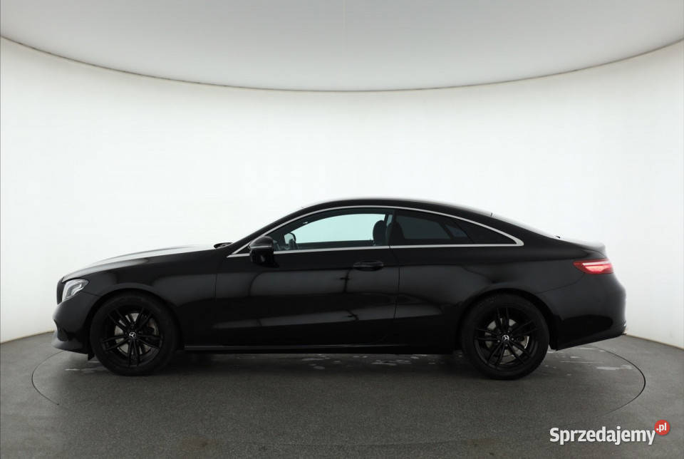 Mercedes E E 200 Piaseczno