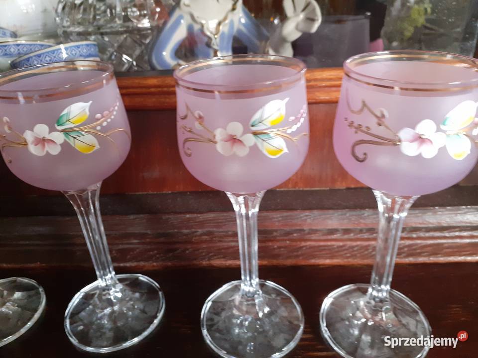 Wyprzedaż gospodarstwa domowego Porcelana i szkło mazowieckie