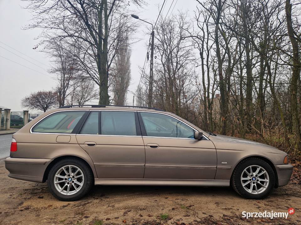 Piękny kolor BMW 525 e39 2003 świeżo sprowadzony Samochody osobowe Ciechocinek