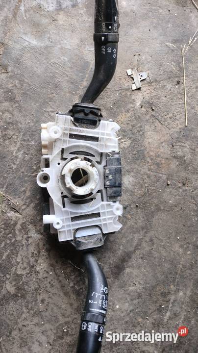 Przełącznik Zespolony Pająk GJ5M 17D318 MAZDA 6