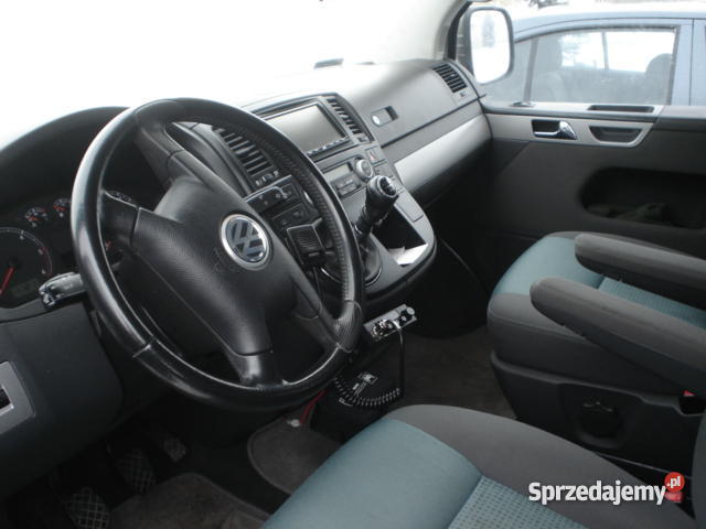 MULTIVAN T5 zielony Strzebiń