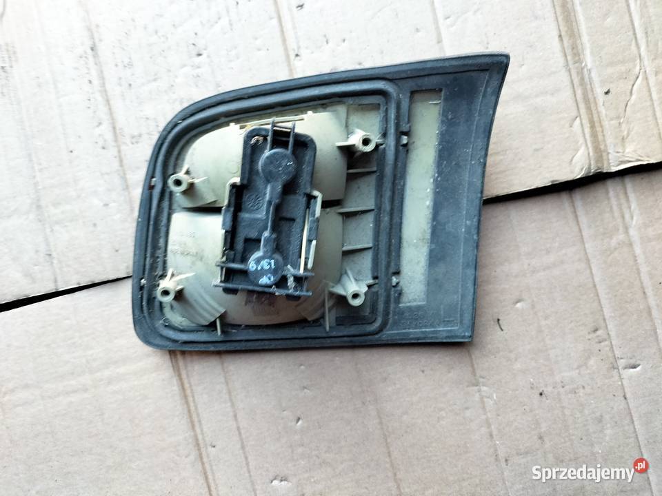 OPEL OMEGA B LAMPA TYŁ TYLNA PRAWA Kamień-Kolonia