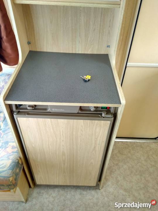 Przyczepa Kempingowa Beyerland Sprinter 380 z Przystajń