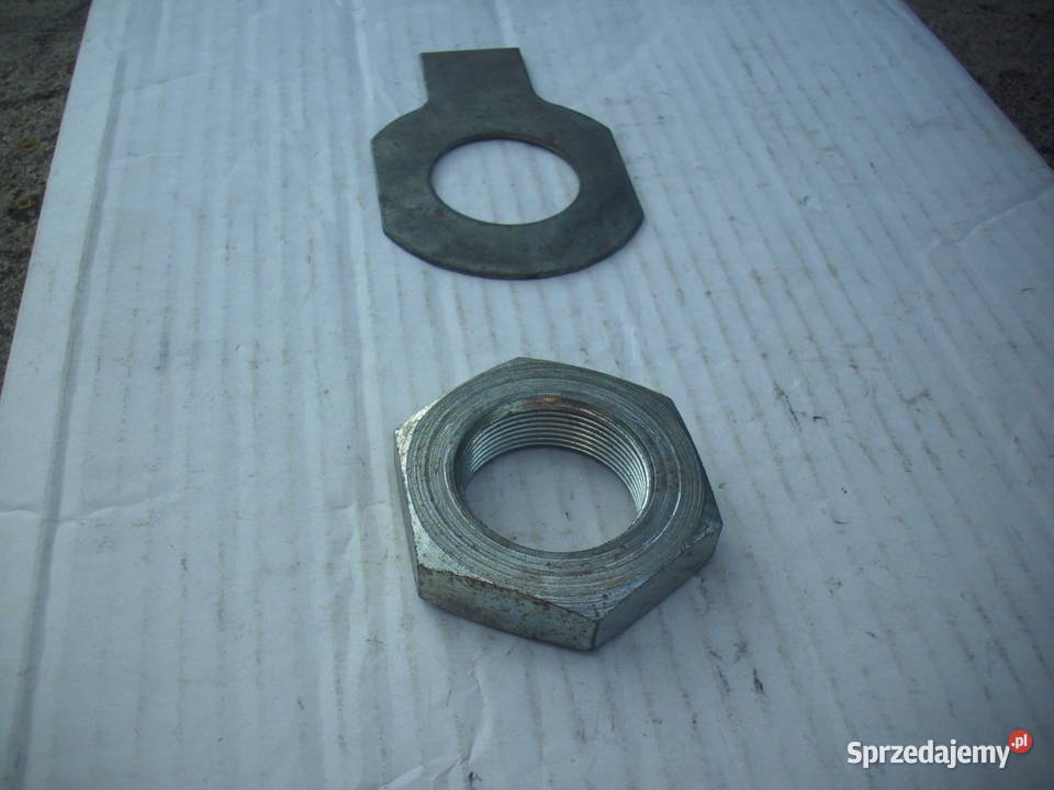 Nakrętka i zabezpieczenie koła klinowego STAR Kielce
