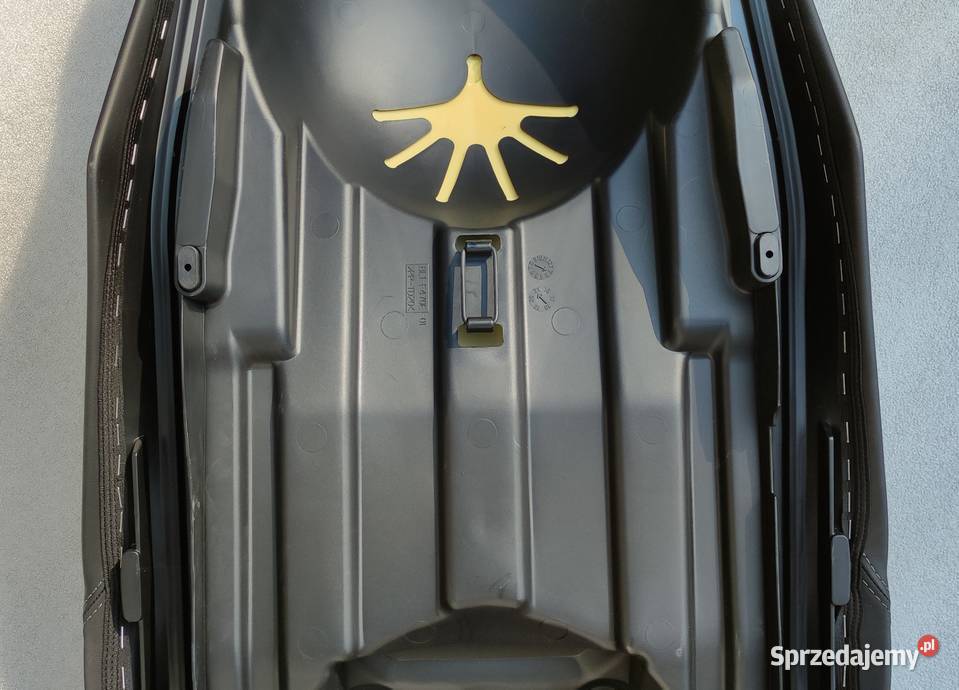 Fotel kanapa siedzenie yamaha Xmax 1821r