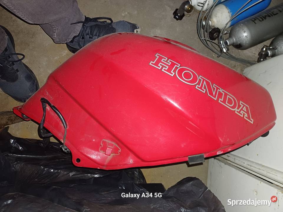Egzemplarze owiewki Honda RC 36 I VFR 750 Warszawa sprzedam