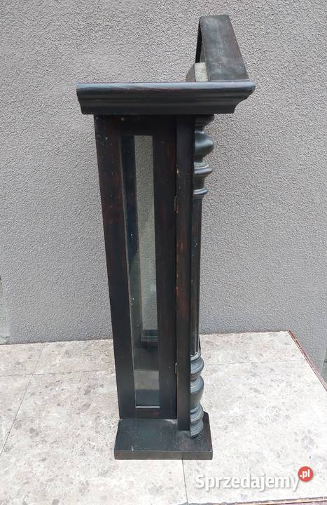 Szafka witrynka z obudowy starego zegara