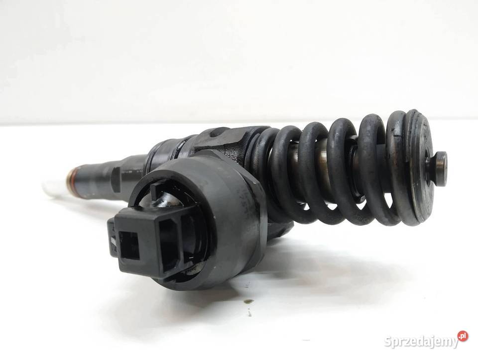 POMPOWTRYSKIWACZ 038130073AG 19 TDI Seat Cordoba