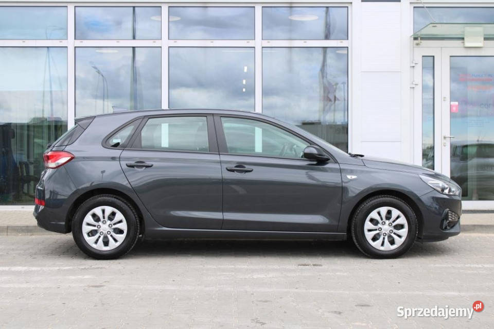 HYUNDAI i30 2022r Czujniki tył BT As Pasa Gdańsk