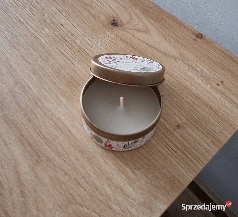 Świeca zapachowa w puszcze Eloy christmas jaśmin