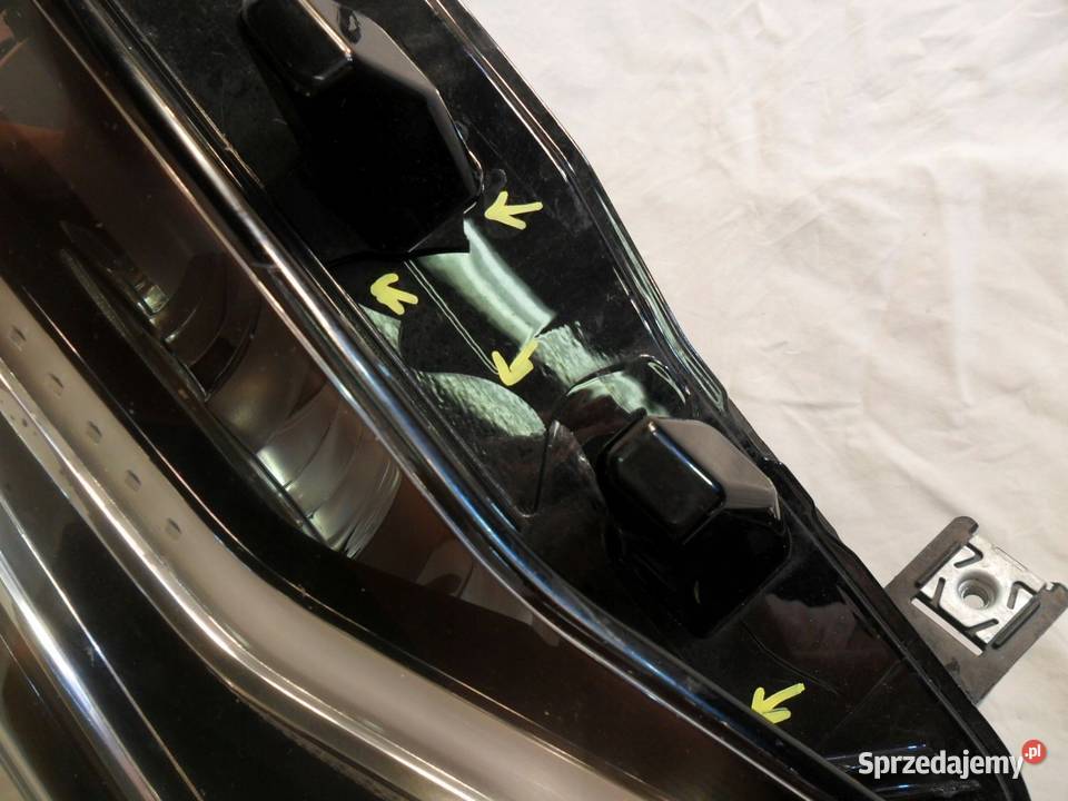 Reflektor seat ateca lift prawy full led lampa wielkopolskie Nowy Tomyśl