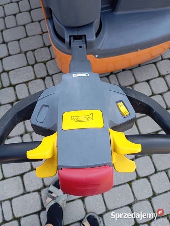 Wózek masztowy paletowy elektryczny Promag 2017r