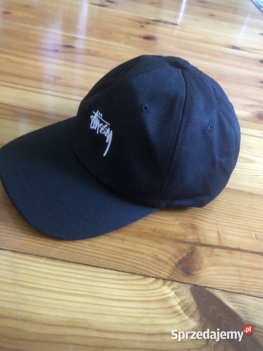 Czarna czapka z daszkiem Stssy Nakrycia głowy Głogów sprzedam