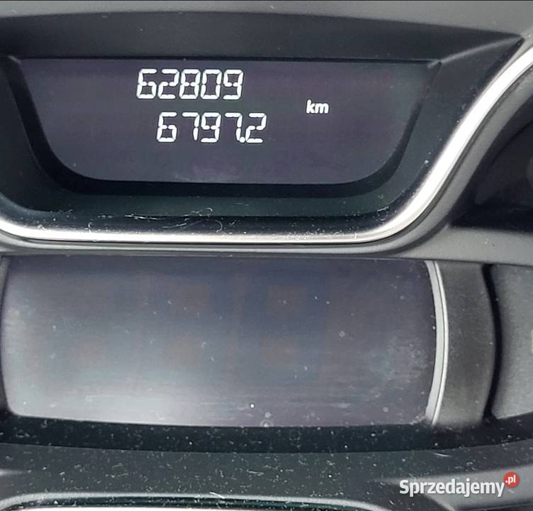 Renault Captur 09 TCe 90 2017 Bogate wyposażenie Gniew
