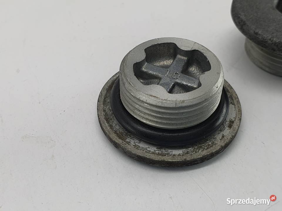 Nakretka Korek Inspekcyjny Suzuki Gsr 750 1117 Łódź sprzedam