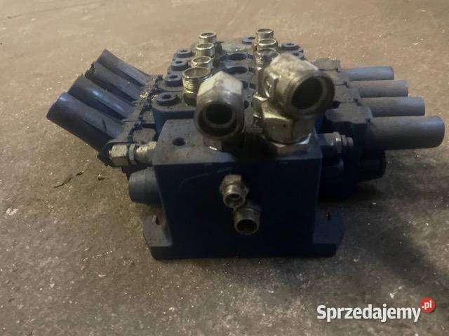 Rozdzielacz rexroth ASX01 deutz fahr Agrovector wielkopolskie Jastrzębniki