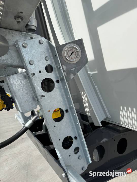 Nowa wywrotka Schmitz Cargobull SKI 24 SL 72 Józefów