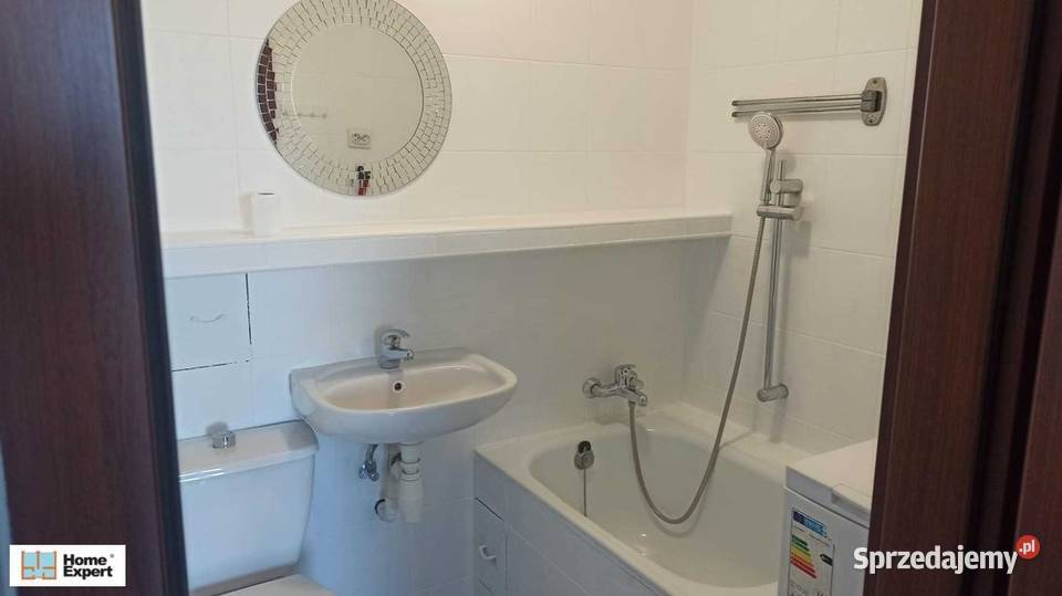 2pok 35met Sky Towera KOMÓRKAWINDA Wrocław