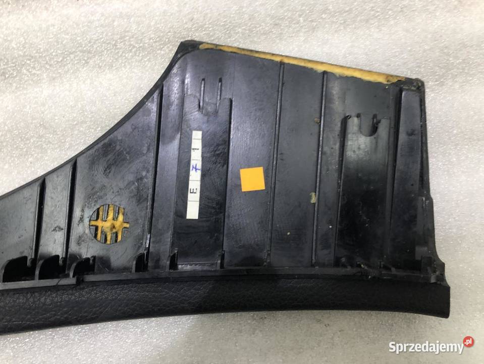 OBUDOWA DESKI TUNELU MERCEDES W211 039711322