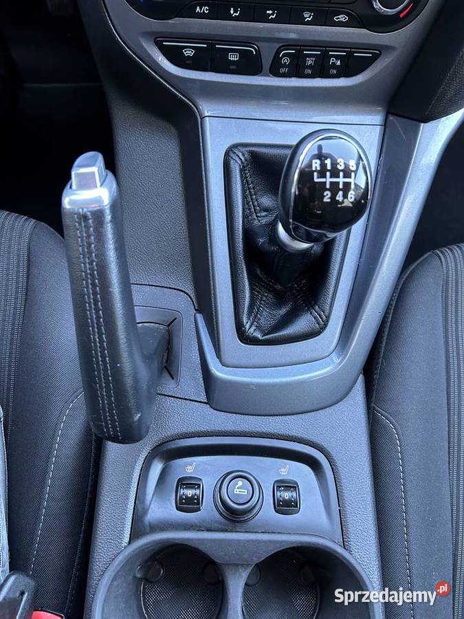 Ford Focus 10 Benzyna Titanium Climatronic Ostrzeszów