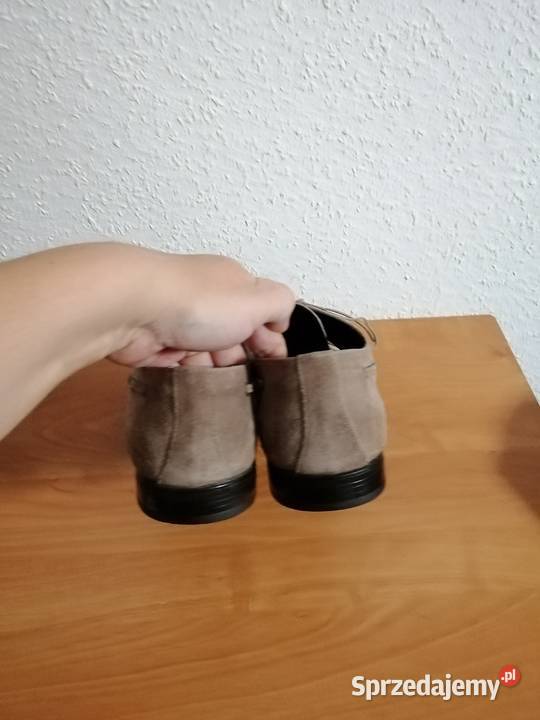 Hugo Boss 50178967 beżtaupe zamsz naturalny Zgorzelec