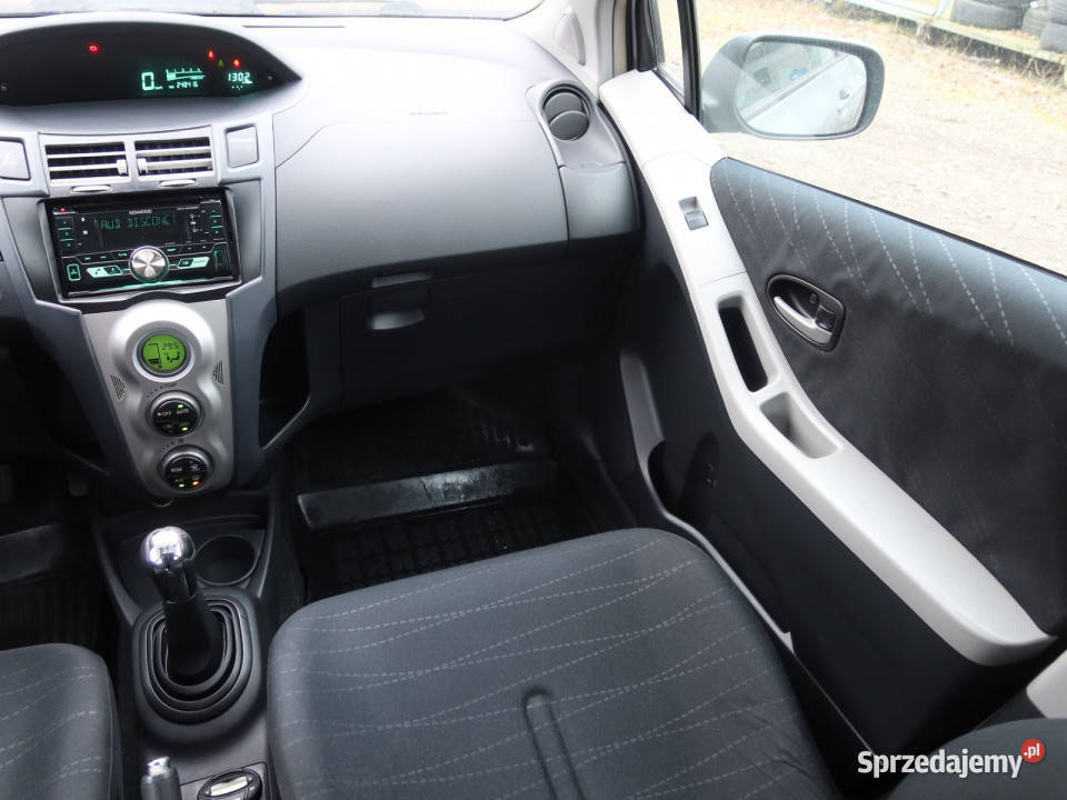 Toyota Yaris 13 VVTi Katowice