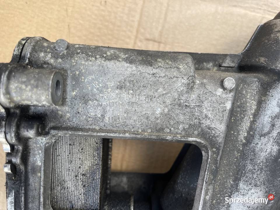 Obudowa podstawa filtra oleju N47D20A BMW E87 Stalowa Wola