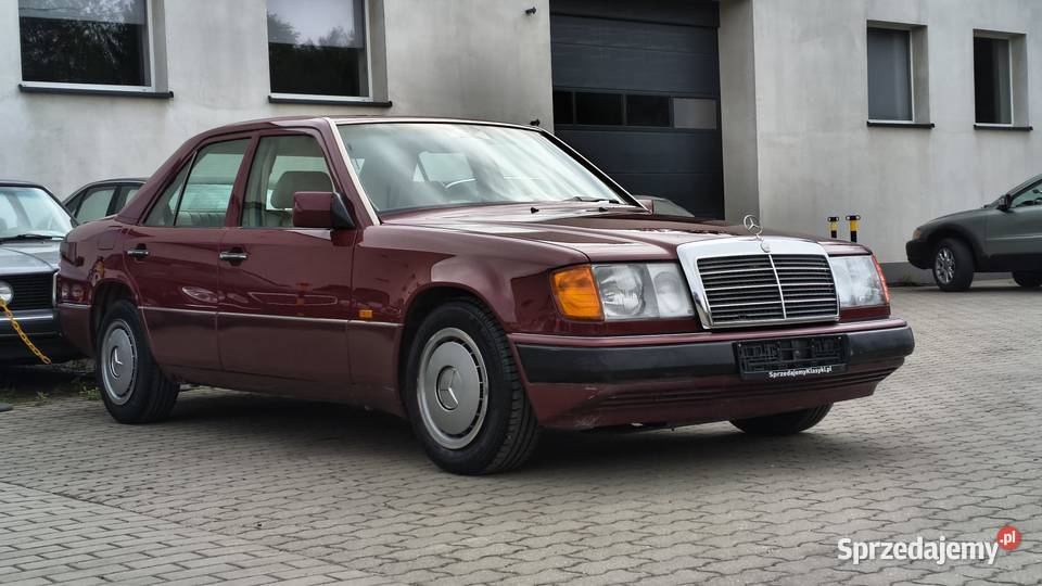MercedesBenz W124 E200 16V 1993 Klasyk z Włoch Zgierz