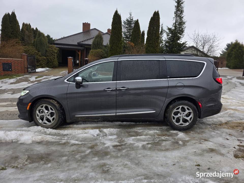 Pacifica limited 2022r nawigacja Samochody osobowe lubelskie Lublin