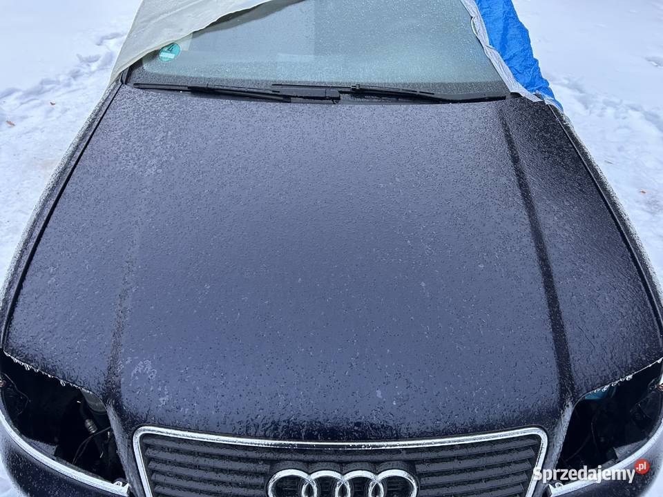 Maska z grillem LZ5L Audi A6C5 2003 Rok produkcji 2003