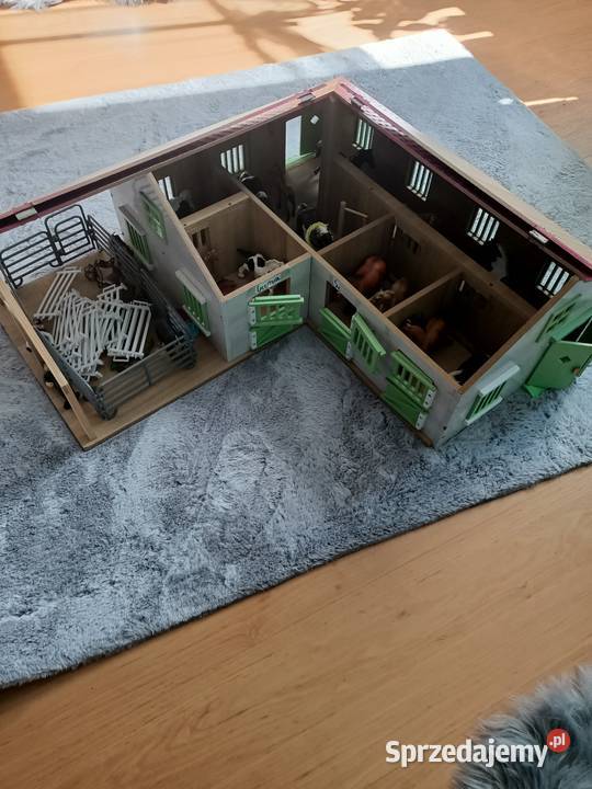 Drewniana stajnia Pozostałe Lubawa sprzedam