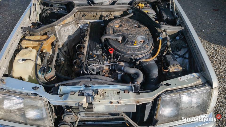 Mercedes Benz W124 300CE Manual 3000cm3 Poręba Wielka