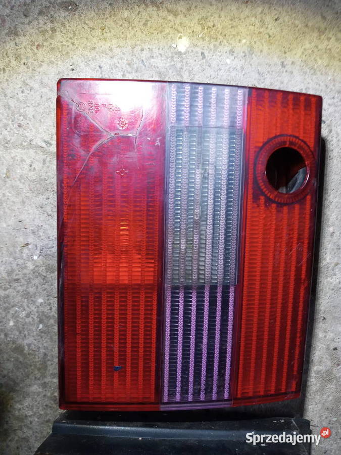 Lampy tył Passat B4 Kombi Turek